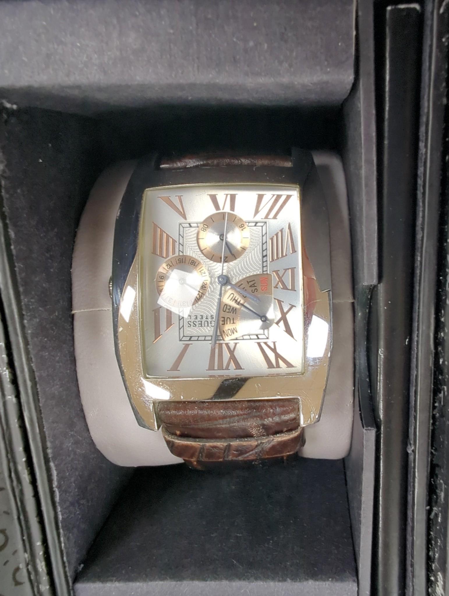 Twenty assorted gentleman's modern wrist watches including Design Lige Watch 1856, Seiko Automatic Divers, Seiko 5 Sport, Seiko Connoisseur quartz, Citizen Ecodrive, Casio Beside, Pagani Design, Maurice Lacroix, Morellat